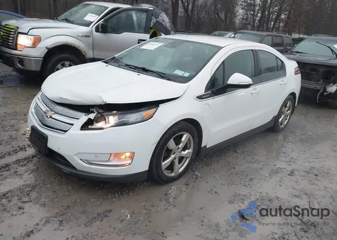 2014 Chevrolet Volt from USA, damaged, VIN 1G1RD6E47EU172853